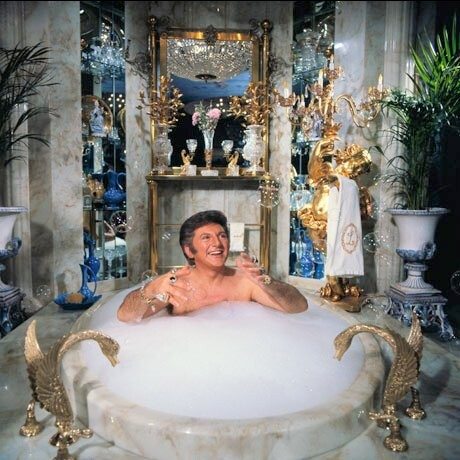Liberace in the bathtub