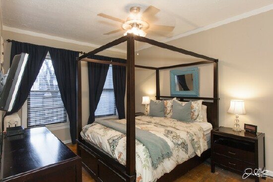 3710 N Racine Ave Unit 1, Chicago, IL 60613 master bedroom