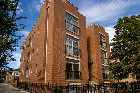 2816 N. Rockwell Street Unit 1S, Chicago, IL 60618 exterior