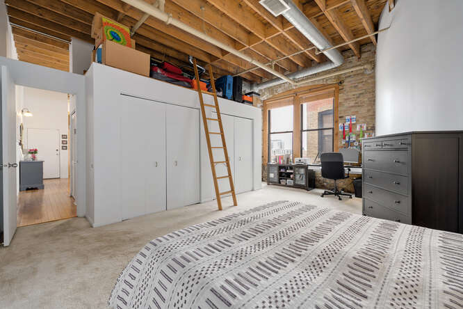525 N Halsted St Unit 607, Chicago, IL 60622